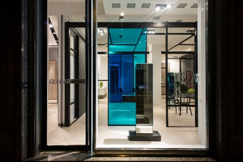 Il flagship store Glas Italia a Milano