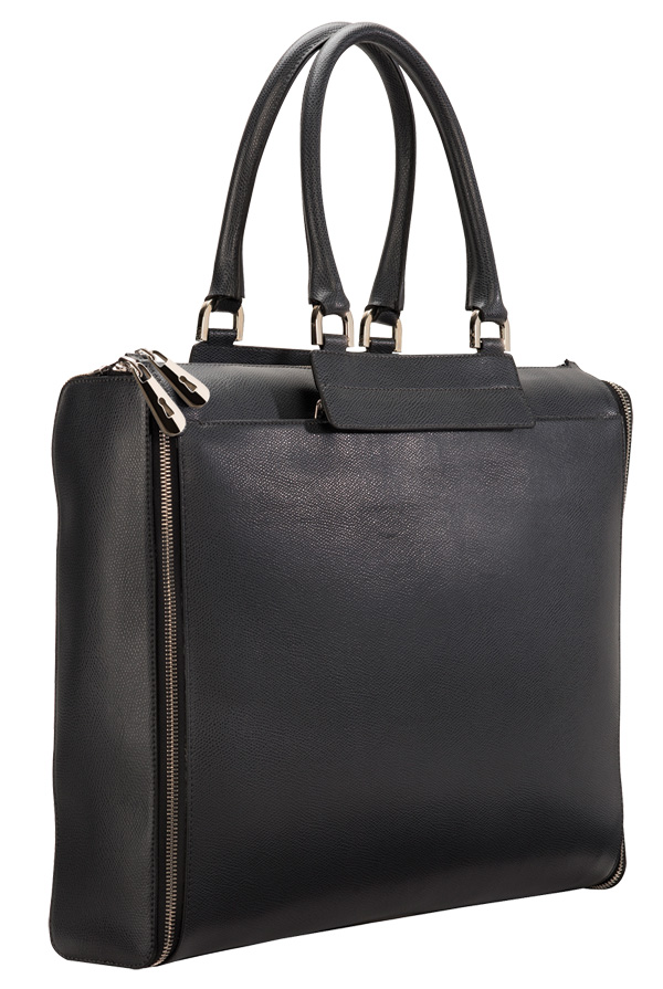 La borsa di punta 'Modular Bag' della collezione Furla Uomo per l'A/I 2015-16