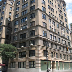 Belstaff trova casa a Londra e New York