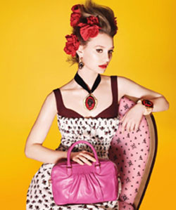 Miu-Miu_Spring-Summer_Adv-Campaign_4_dentro