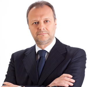 Enrico Acciai approda in Moncler