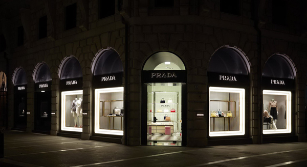 Prada-Padova-01_dentro