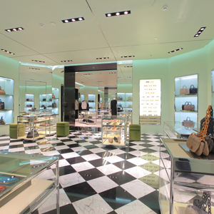 Nuovo store moscovita per Prada