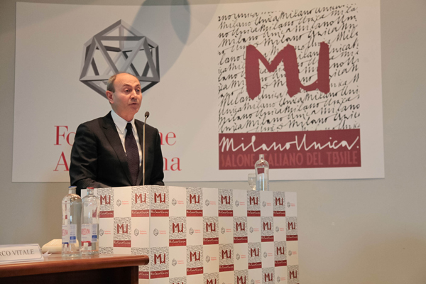 mu_opening_074_dentro