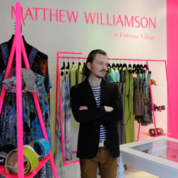 Matthew-Williamson-a-Fidenza-Village-1_quadrata