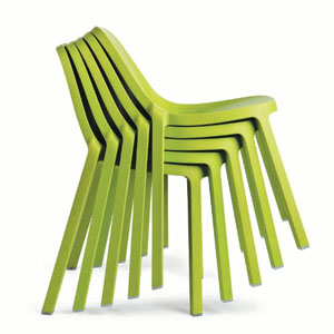 Emeco e Philippe Starck insieme per Broom