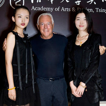 Armani alza il sipario su Pechino