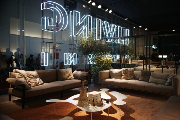 LivinDivani_salone_mobile2012_600