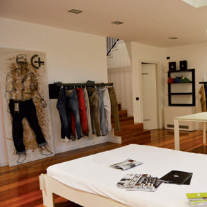 Nuovo showroom milanese per Re-Hash e C+Plus