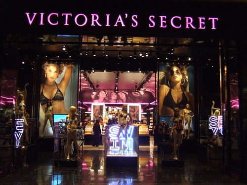 victorias-secret-store600