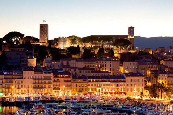 cannes_dentro