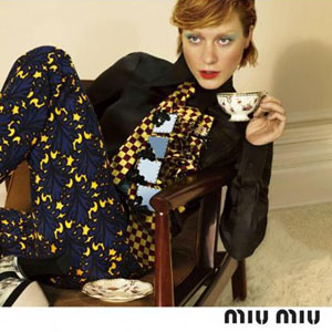 Chloë Sevigny è di nuovo il volto di Miu Miu