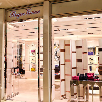 Roger Vivier cresce in Cina e cambia concept