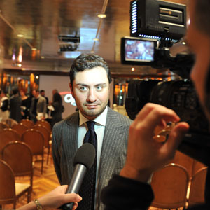 Piazza Italia dà voce ai cittadini comuni e punta ai 500 milioni di fatturato nel 2013