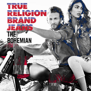 True Religion circondata da possibili acquirenti
