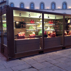 Parte The Bridge Tour, showroom itinerante nelle piazze italiane