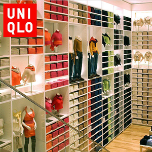 Uniqlo cresce in India con Arvind