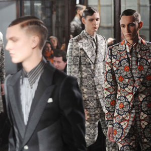 Sarah Burton è incinta, McQueen diserta Parigi