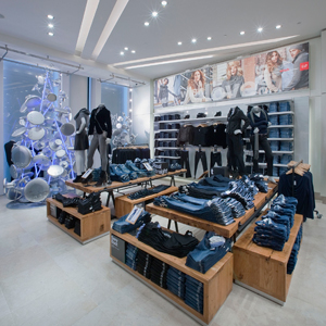 Gap Inc. cresce negli Usa ma fatica all’estero