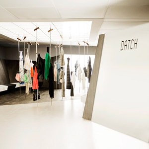 Datch punta sul retail