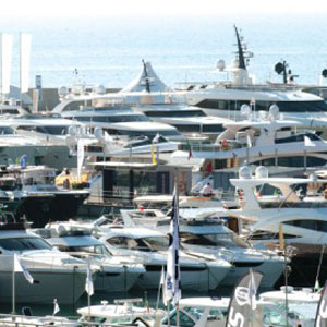 La nautica torna indietro di 10 anni