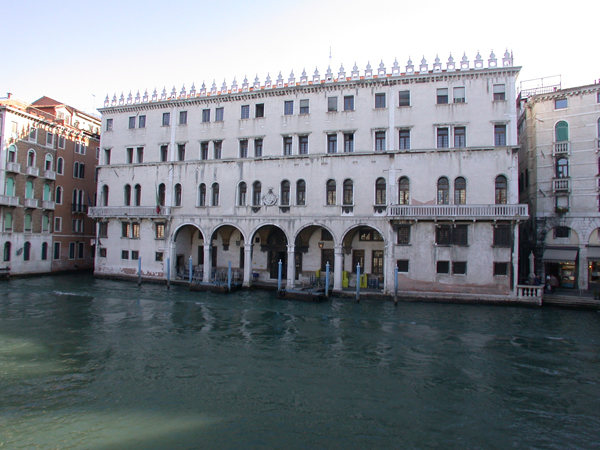 Benetton, via libera all’Harrods sul Canal Grande