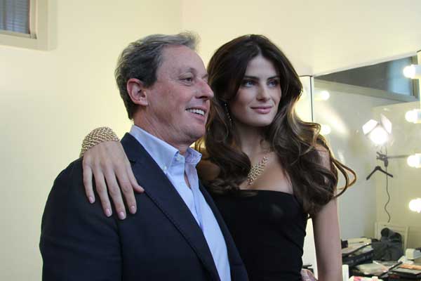 Maurizio Merenda, AD di Stroili Oro, e Isabeli Fontana