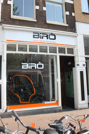 MONOMARCA BIRO' AD AMSTERDAM