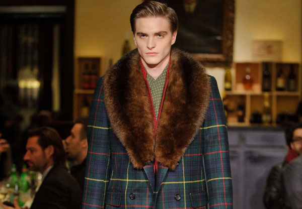 L’uomo di Moschino lascia Milano per Shanghai