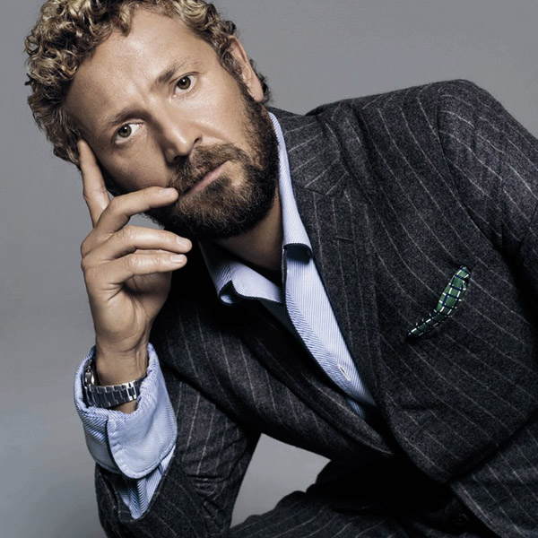 Pilati esordisce da Zegna con una mega-installazione