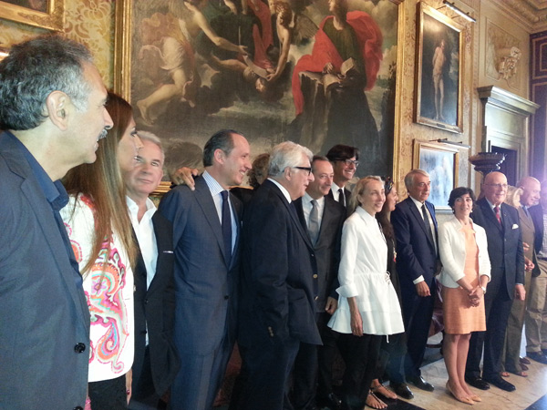 Pisapia apre la Scala alla moda