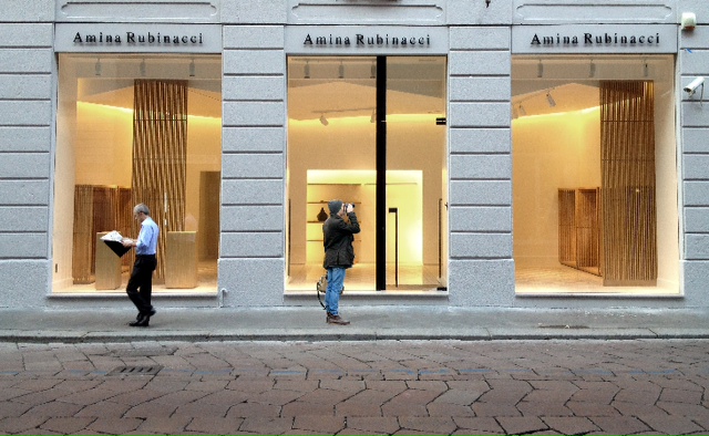 Amina Rubinacci apre in via Solferino
