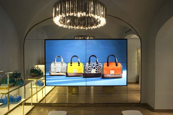 Furla, il nuovo concept passa da Firenze