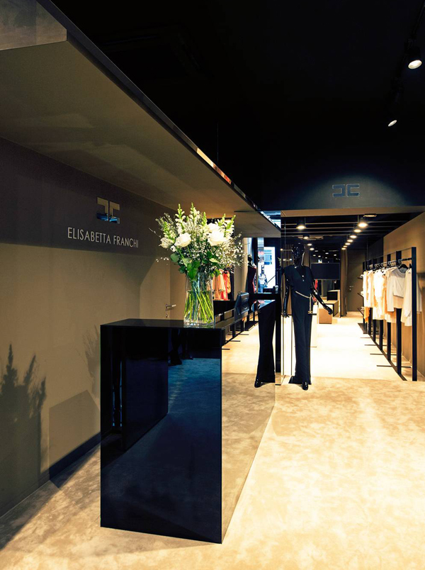 Ad Anversa il primo store belga di Elisabetta Franchi