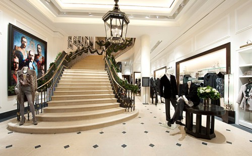 Banana Republic store Milano