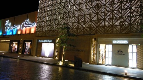 Esterno dello store La Martina
