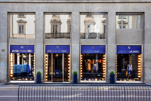 Galasso apre in corso Matteotti a Milano