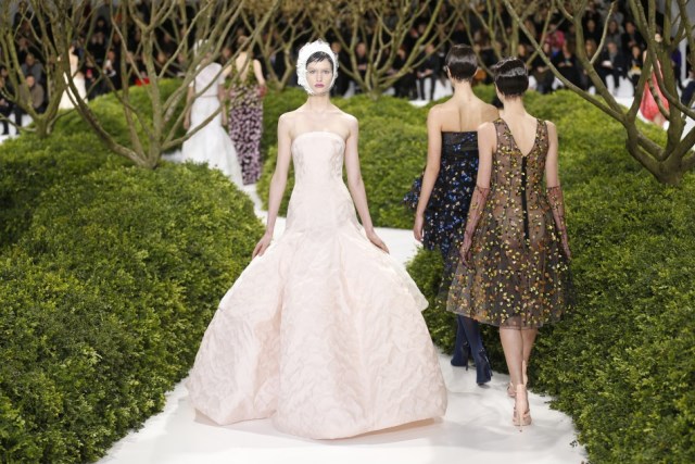 Dior Haute Couture P/E 2013 disegnata da Raf Simons