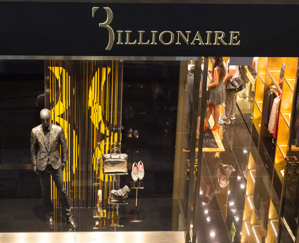 Billionaire Couture inaugura a Singapore