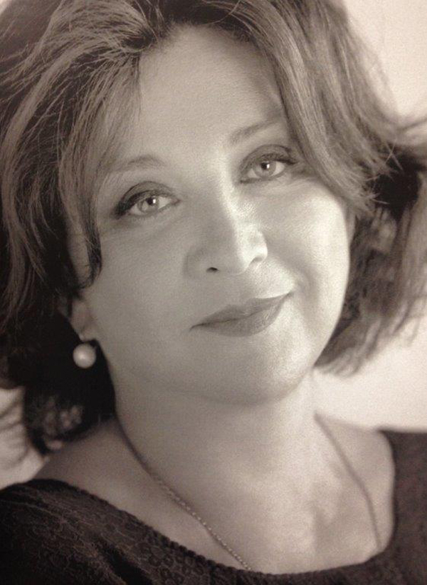 Mariella Burani torna alla moda con Pango