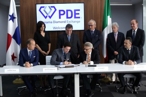 Firma accordo Fiera di Vicenza e Panama Diamond Exchange