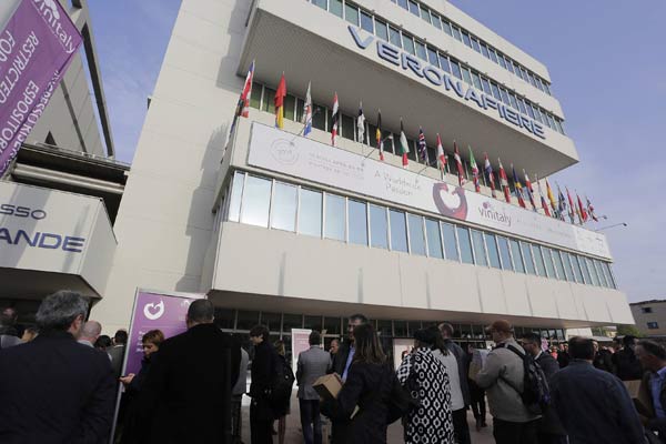Domenica inizia Vinitaly, attesi 150mila visitatori