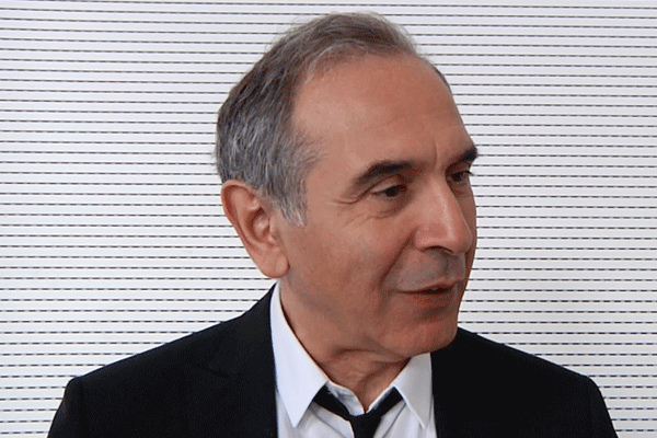 Capasa presenta la sua Camera su sei orizzonti