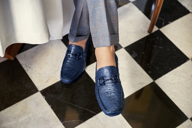Ferragamo, online il made to order per lui