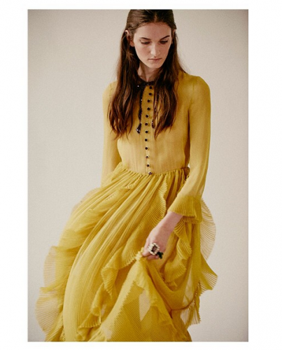 Un look resort 2016 condiviso dall'account Instagram Gucci.