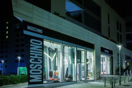 Inaugurato lo store Moschino a Porta Nuova