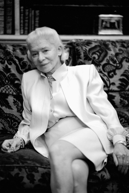 Addio a Madame Carven
