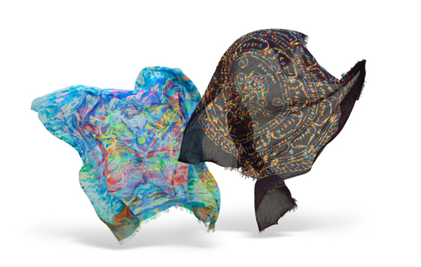 Etro, foulard d’arte con stilista cinese