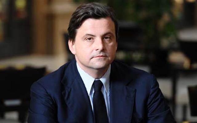 Calenda torna e diventa Ministro