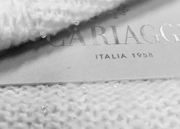 Cariaggi si allea con Swarovski